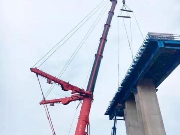 郏县吊车租赁_为什么企业要找吊车租赁公司租吊车？